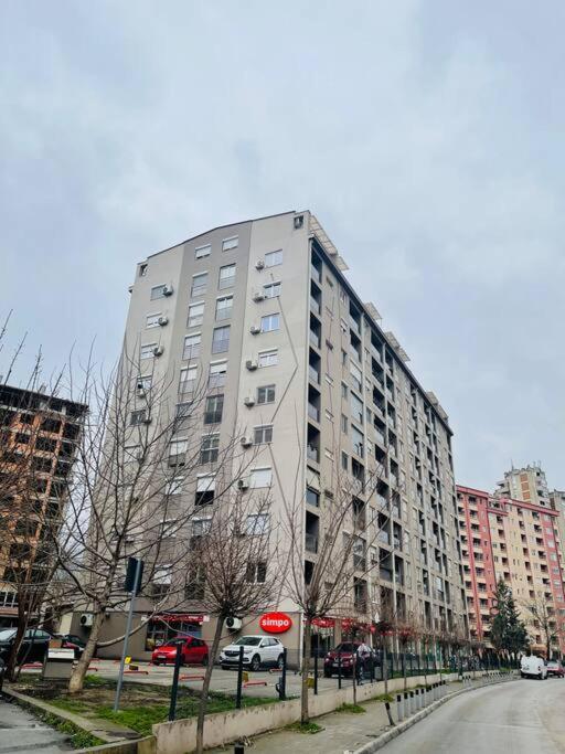 New Modern Rooftop Apartment-Free Private Parking Escópia Exterior foto